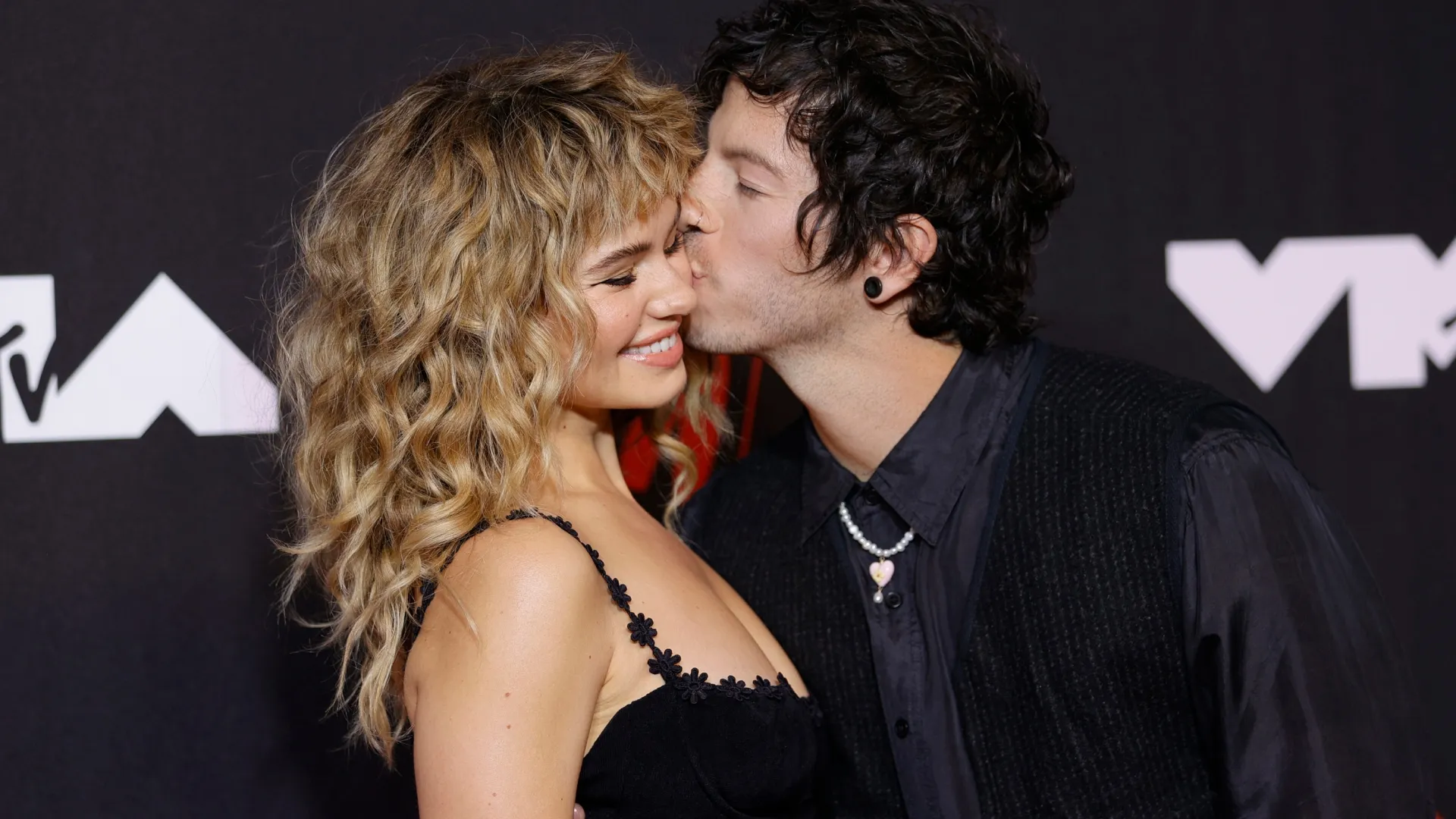 Debby Ryan and Josh Dun attend the 2021 MTV Video Music Awards at Barclays Center on September 12, 2021 in the Brooklyn borough of New York City. (Photo by Jason Kempin/Getty Images)