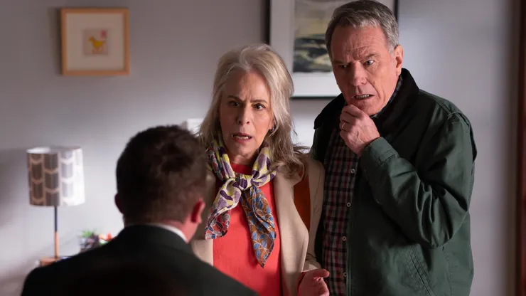 Bryan Cranston and Jane Kaczmarek in Malcolm in the Middle: Life's Still Unfair.