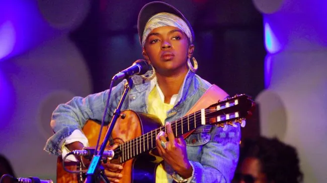 Lauryn Hill in MTV Unplugged (Source: IMDb)