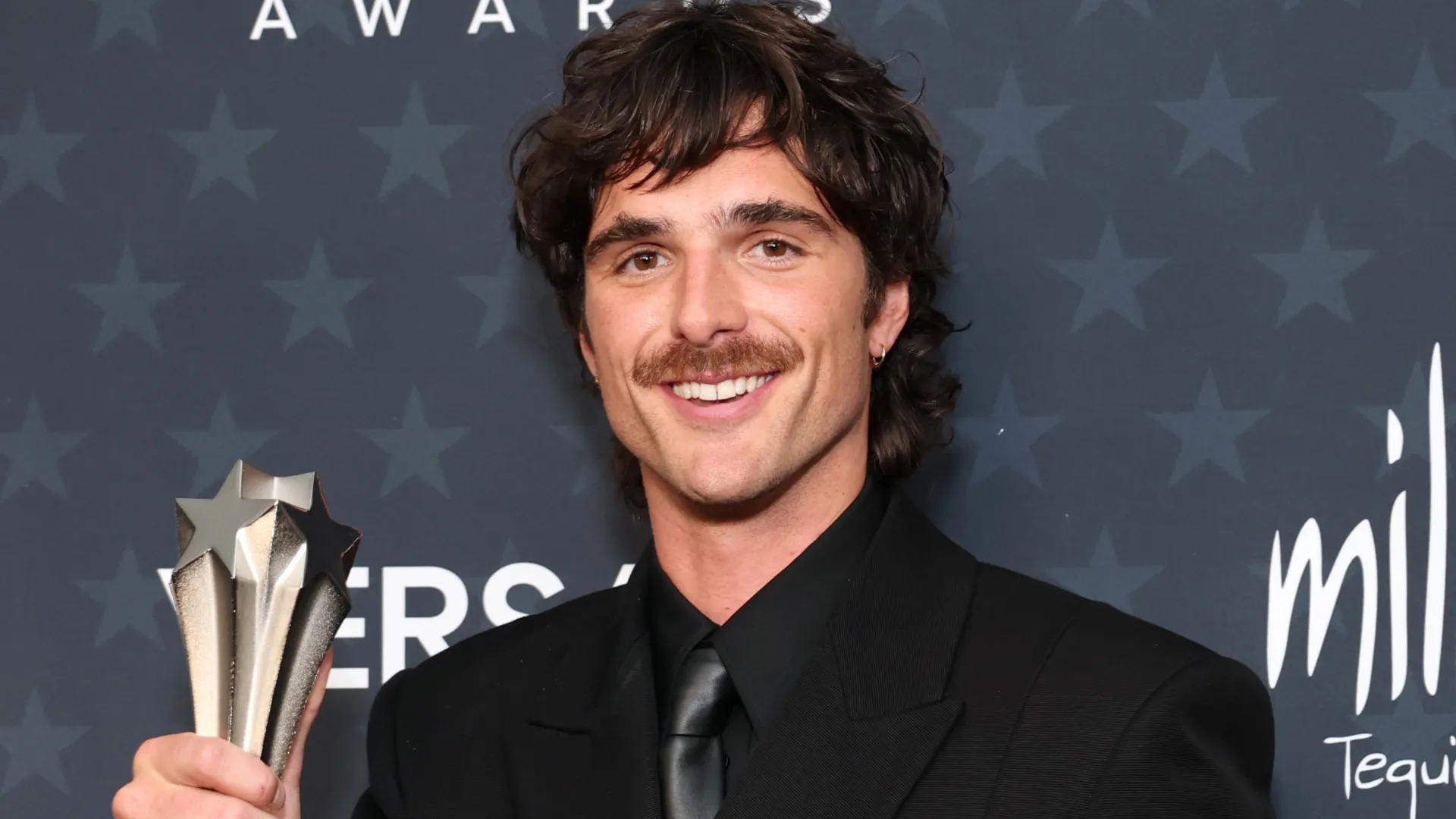 Jacob Elordi, winner of the Best Supporting Actor Award for “Frankenstein”, poses in the press room during the 31st Annual Critics Choice Awards at Barker Hangar on January 04, 2026 in Santa Monica, California. (Photo by Amy Sussman/Getty Images for Critics Choice Association)