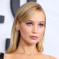 Offline by Choice: 10 Celebrities Who Avoid Social Media