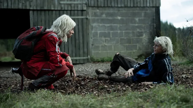 Alfie Williams and Erin Kellyman.