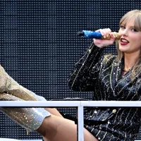 Taylor Swift Joins the Songwriters Hall of Fame as Its Youngest Woman Inductee