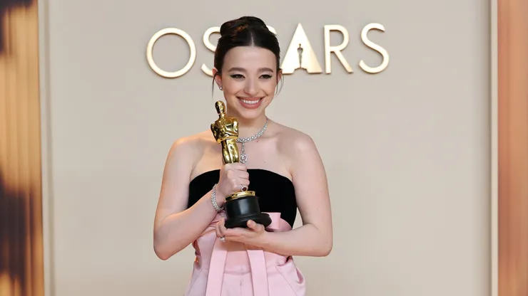 Mikey Madison, winner of the Best Actress in a Leading Role for “Anora”, poses in the press room during the 97th Annual Oscars at Ovation Hollywood on March 02, 2025 in Hollywood, California.