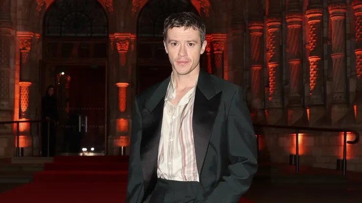 Joseph Quinn attends the Clooney Foundation for Justice's The Albies at the Natural History Museum on October 03, 2025 in London, England.