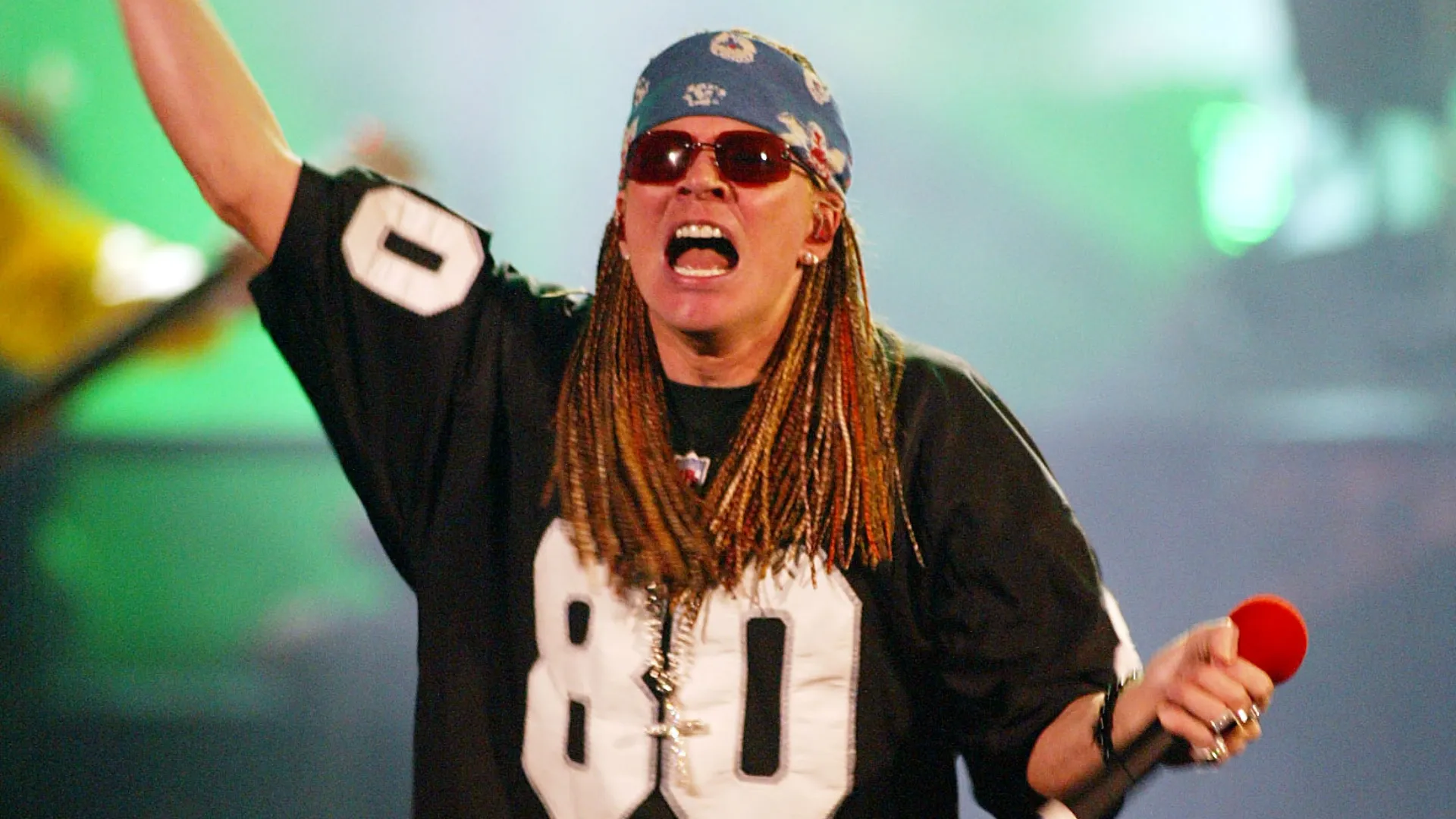 Axl Rose and Guns N’ Roses performing at the 2002 MTV Video Music Awards at Radio City Music Hall in New York City, August 29, 2002. Photo by Scott Gries/ImageDirect.