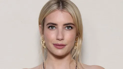  Emma Roberts attends the Zimmermann Paris Womenswear Spring-Summer 2025 show as part of Paris Fashion Week on September 30, 2024 in Paris, France.
