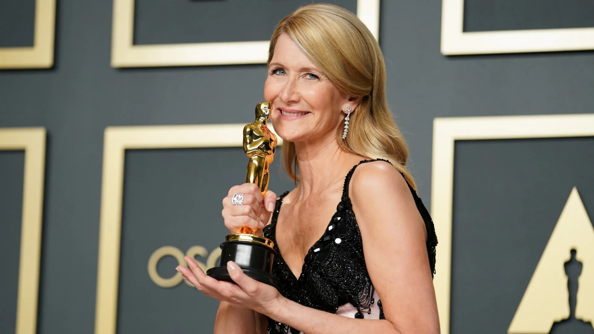 Laura Dern poses in the press room during 92nd Annual Academy Awards (Source: Rachel Luna/Getty Images)
