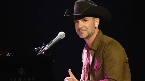 Craig Campbell performs during NSAI 50 Years of Songs in 2017.
