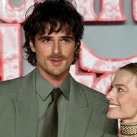 Is Margot Robbie Still Married? Why the ‘Wuthering Heights’ Press Tour Has Audiences Confused