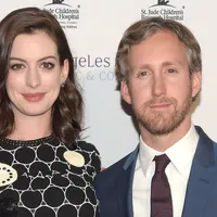 10 Stars Who Married Non-Famous Partners and Stayed Out of the Drama