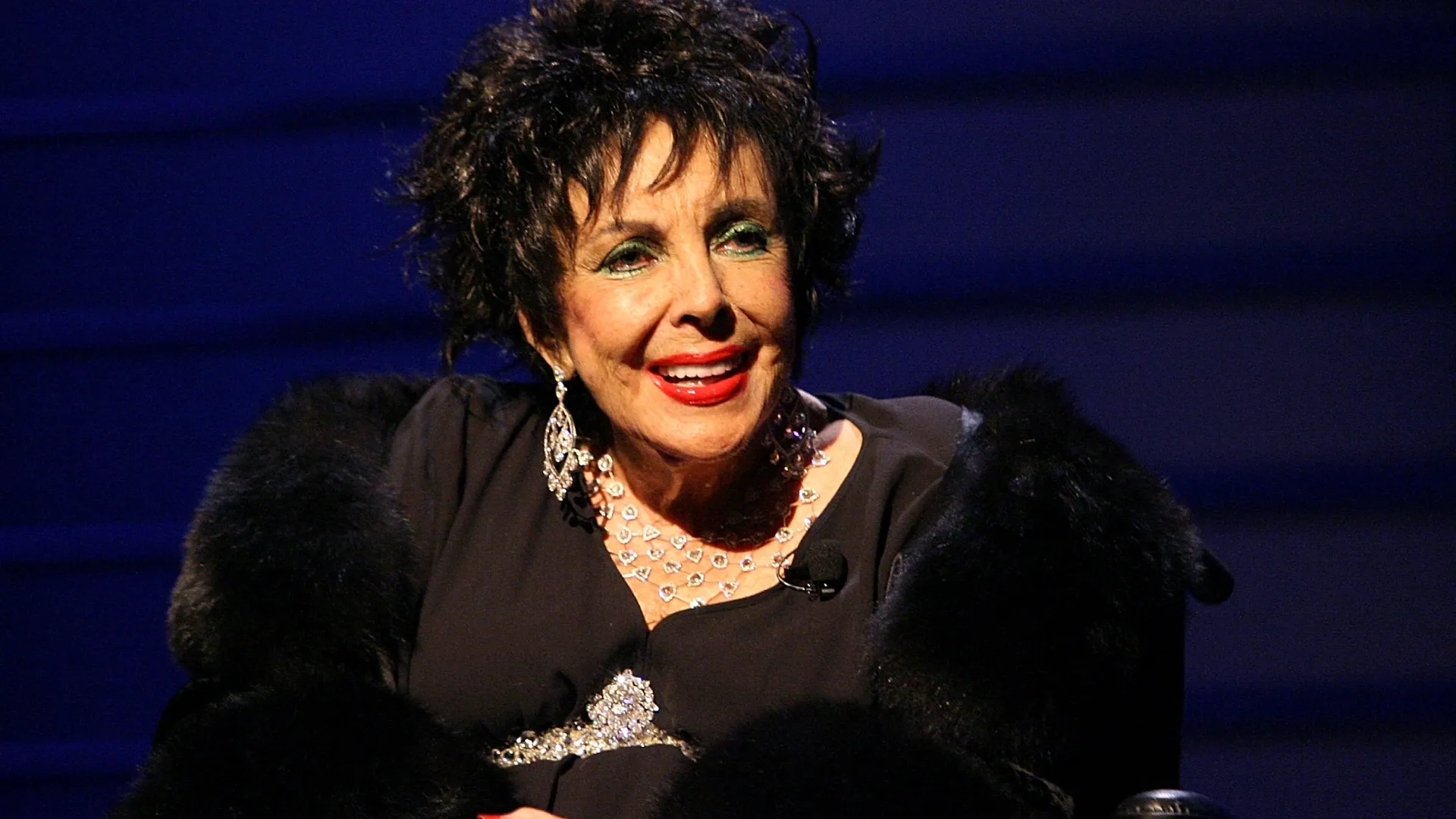 Elizabeth Taylor attends the Macy’s Passport 2008 Gala in 2008 (Source: Jesse Grant/Getty Images)