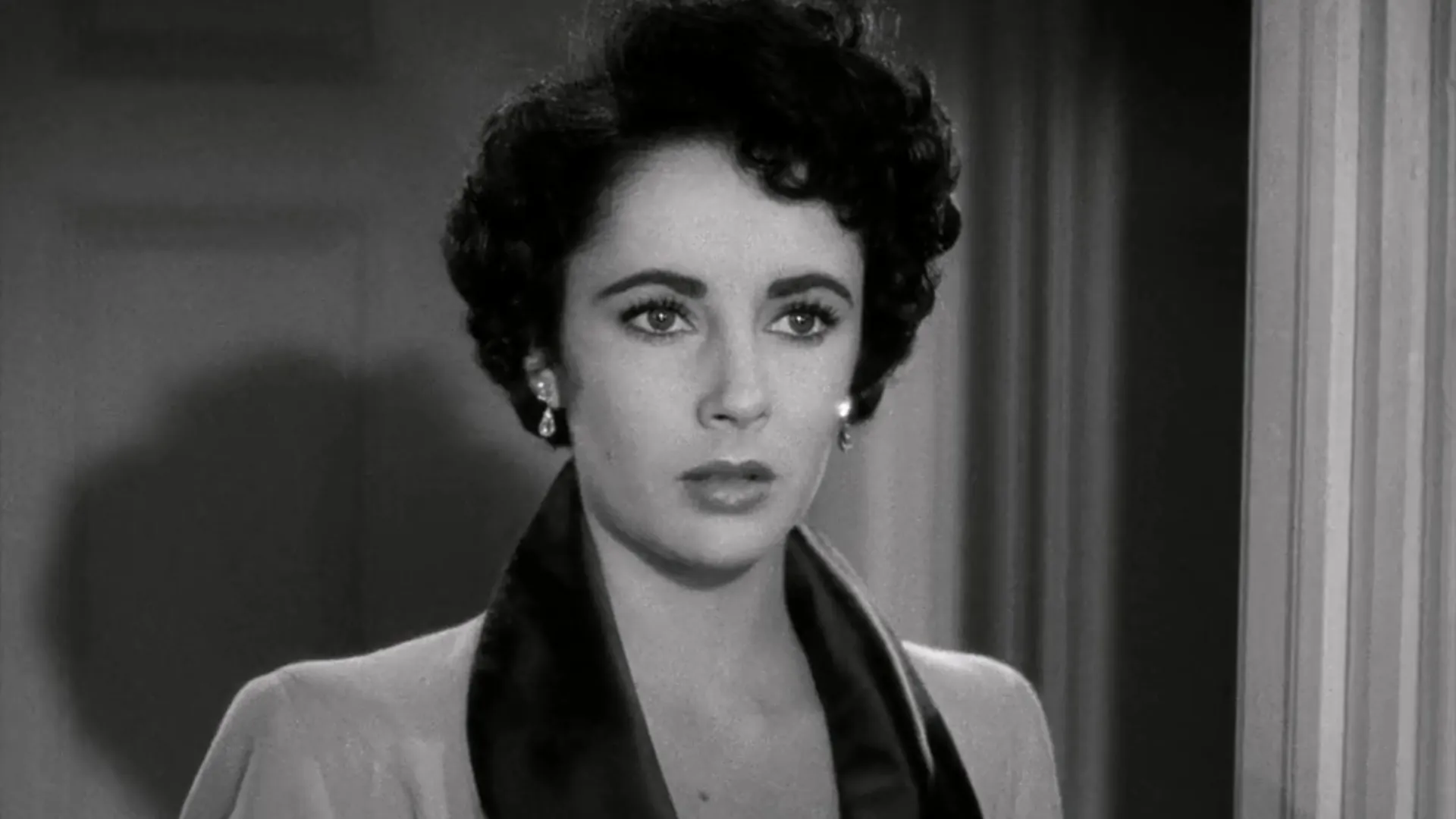 Elizabeth Taylor in Father of the Bride (Source: IMDb)