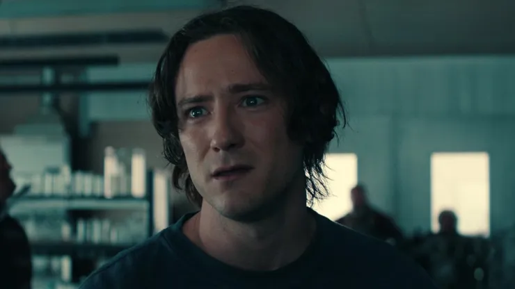 Lewis Pullman.