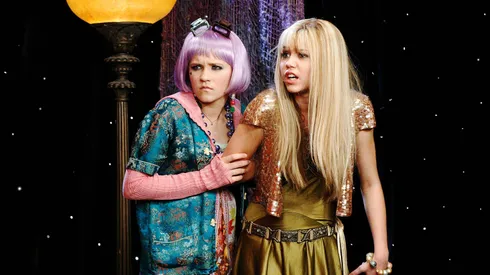 Emily Osment and Miley Cyrus in Hannah Montana.
