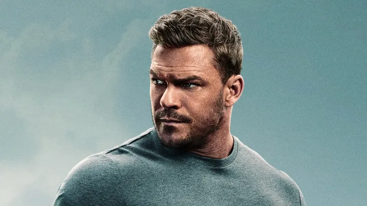 Alan Ritchson.