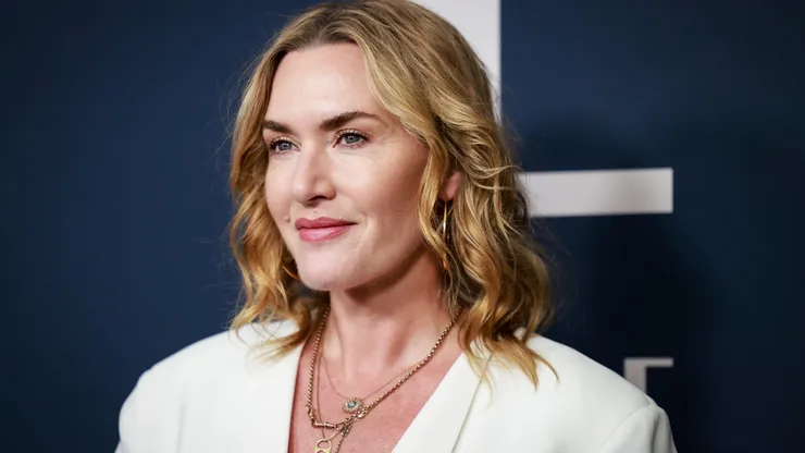 Kate Winslet attends the gala screening of "Lee" at Ritz Cinemas.