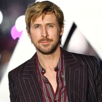 10 Facts About Ryan Gosling