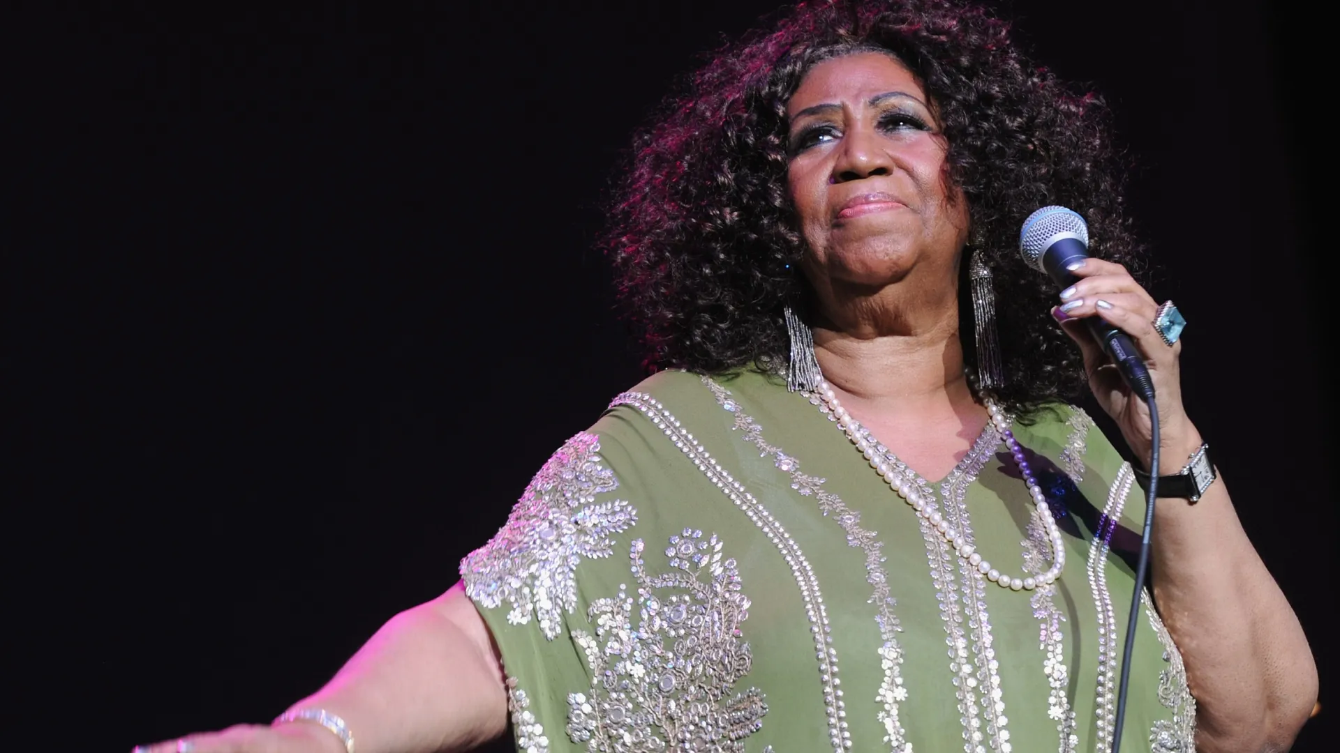 Aretha Franklin performs on March 5, 2012 (Source: Rick Diamond/Getty Images for The Fox Theatre)