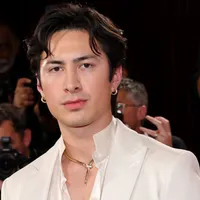 Hudson Williams to Lead Dark Comedy Thriller ‘Apparatus’ Opposite Dylan O’Brien