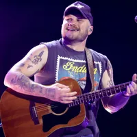 Celebrating 30 Years of Zach Bryan’s Most Iconic Country Tracks