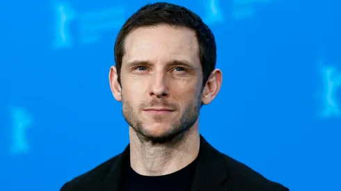 Jamie Bell poses at the "Rosebush Pruning" photocall during the 76th Berlinale International Film Festival Berlin.