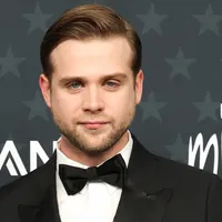 Elijah Wood Seemingly Confirms Leo Woodall Has Been Cast as the New Aragorn