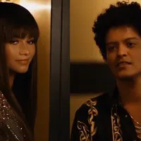 10 Stars Who Stole the Show in Music Videos