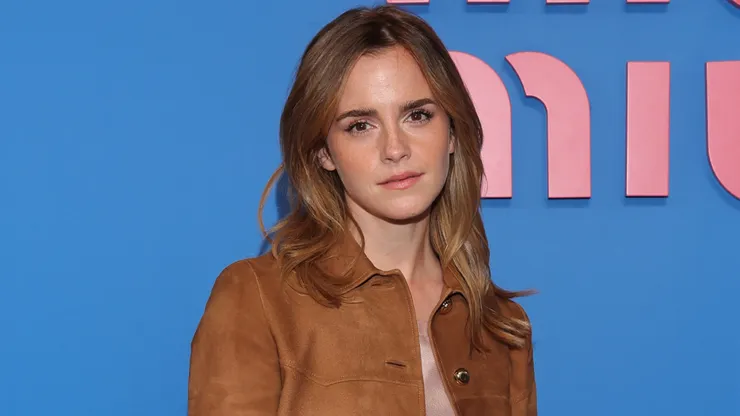 Emma Watson on October 06, 2025 in Paris, France.