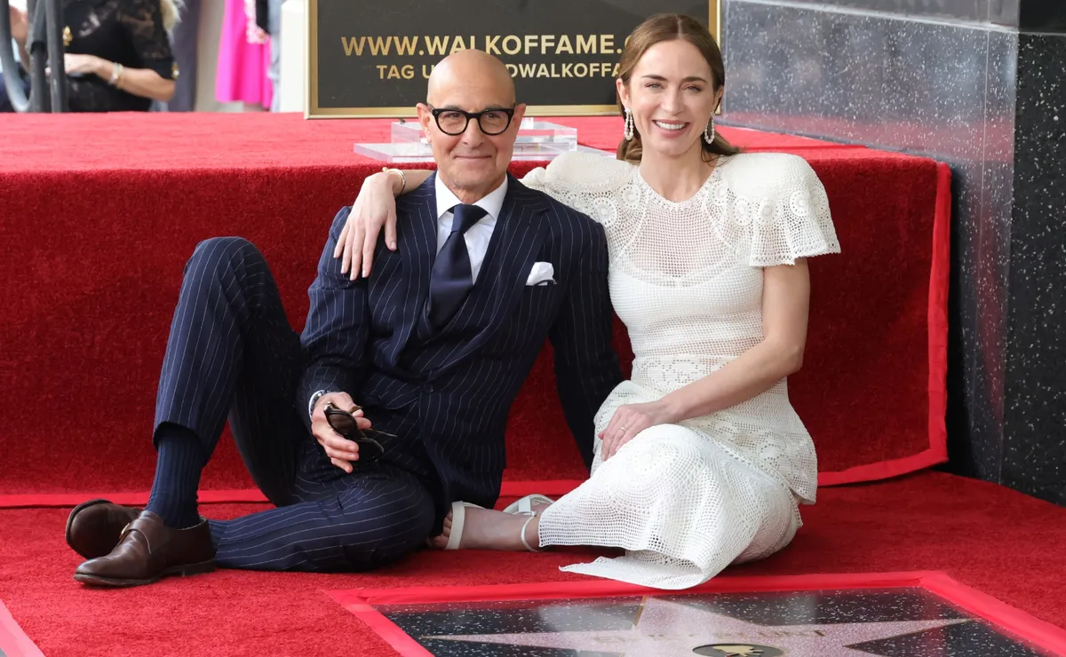 Emily Blunt y Stanley Tucci reciben sus estrellas en el Paseo de la Fama en una ceremonia conjunta sin precedentes