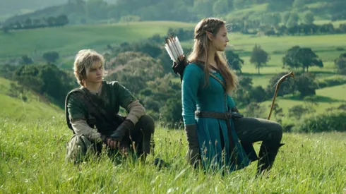 Bo Bragason and Benjamin Evan Ainsworth in The Legend of Zelda