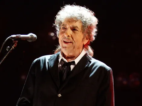 From Greenwich Village to Global Icon: How Bob Dylan Revolutionized Folk Music