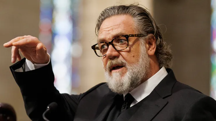 Russell Crowe.