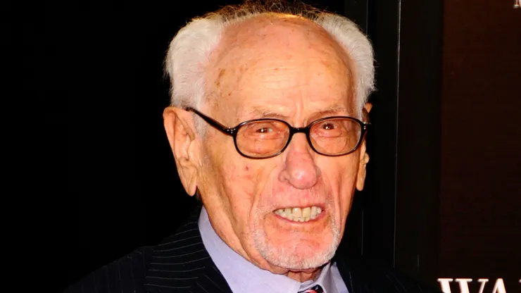 Actor Eli Wallach attends the "Wall Street: Money Never Sleeps" premiere at the Ziegfeld Theatre on September 20, 2010 in New York City.