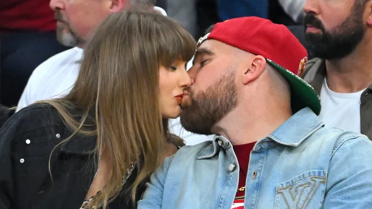 Taylor Swift and Travis Kelce.