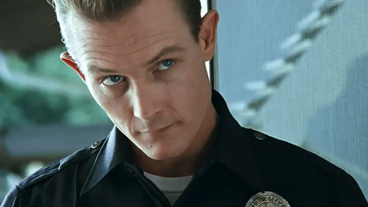 Robert Patrick.