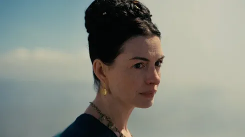 Anne Hathaway.