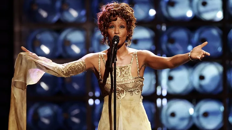 Singer Whitney Houston is seen performing on stage during the 2004 World Music Awards at the Thomas and Mack Center on September 15, 2004 in Las Vegas, Nevada.
