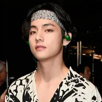 BTS’ V Reveals He Can Only Hear 30% in One Ear After Keeping His Hearing Loss Private for Years