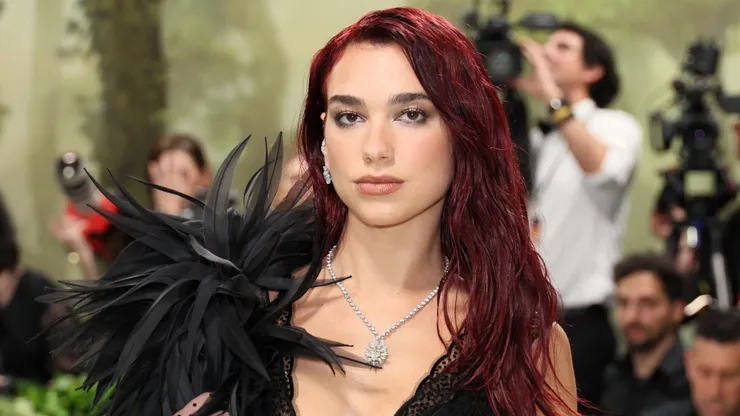 Dua Lipa.