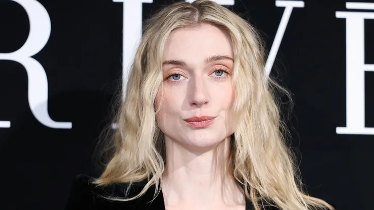 Elizabeth Debicki attends the Giorgio Armani Privé Haute Couture Week Spring/Summer 2026 show as part of Paris Fashion Week on January 27, 2026 in Paris, France.