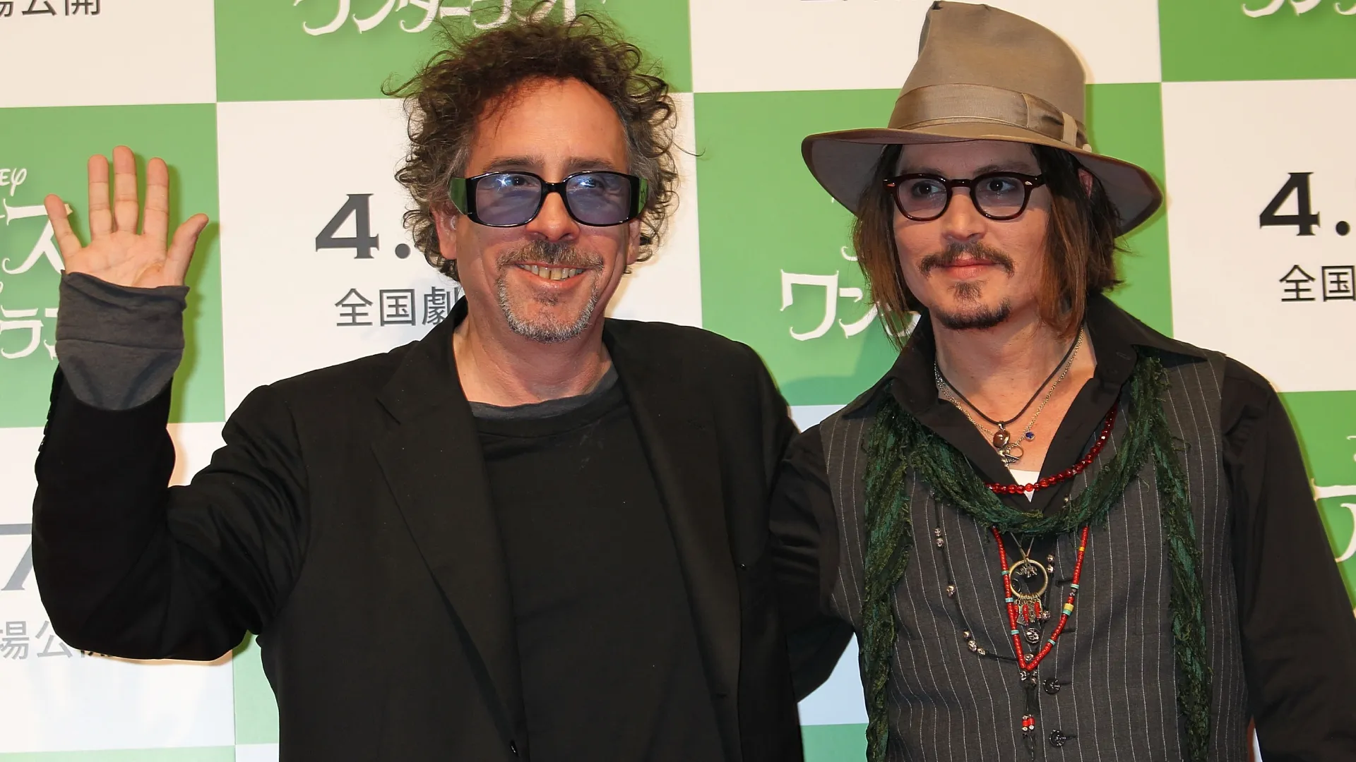 Actor Johnny Depp and director Tim Burton attend the “Alice In Wonderland” press conference at Park Hyatt Tokyo on March 22, 2010 in Tokyo, Japan. The film will open on April 17 in Japan. (Photo by Koichi Kamoshida/Getty Images)