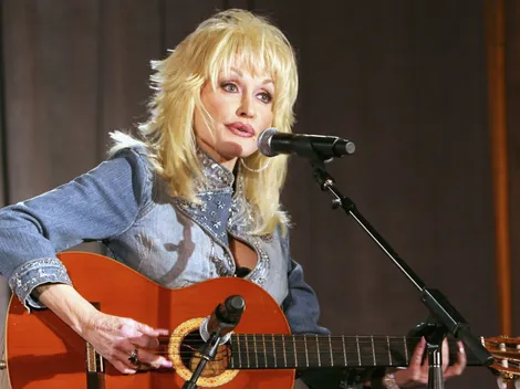 Dolly Parton Passed Away at 80: 10 Essential Songs to Honor the Country Legend’s Unmatched Musical Legacy