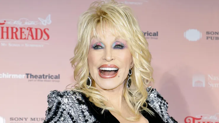 Essential Dolly Parton Movies and TV Shows to Stream in Her Memory